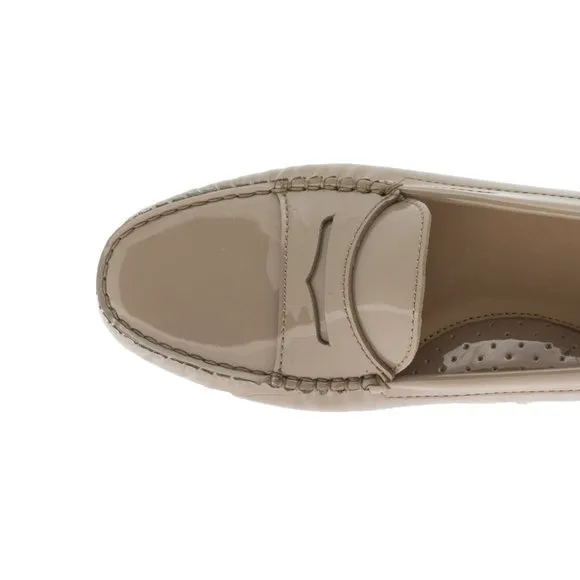 NWOT Vernice Beige Scuro (beige) loafers