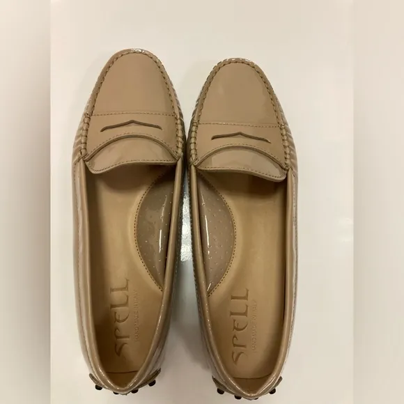 NWOT Vernice Beige Scuro (beige) loafers