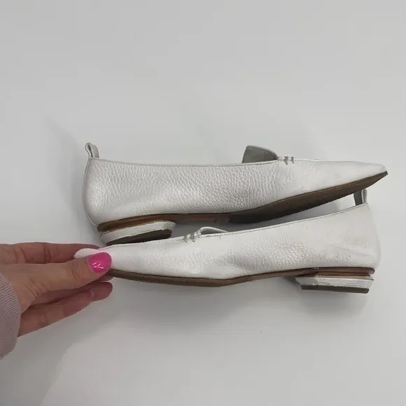 NWOT Vero cuoio white leather Italian loafers no box size 36/6