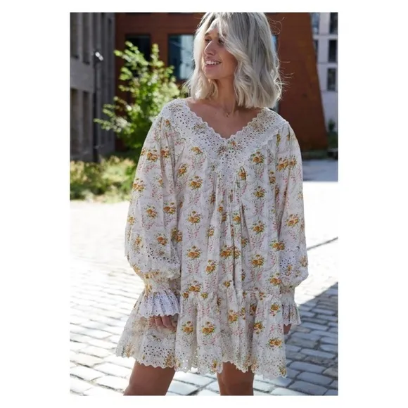 NWT BY TIMO Cotton Slub V Neck Floral Eyelet V Neck Mini Dress Wallpaper Small