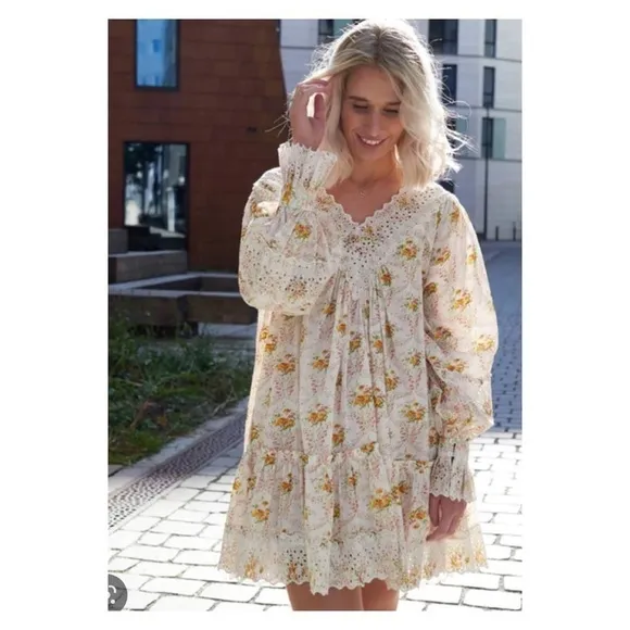 NWT BY TIMO Cotton Slub V Neck Floral Eyelet V Neck Mini Dress Wallpaper Small