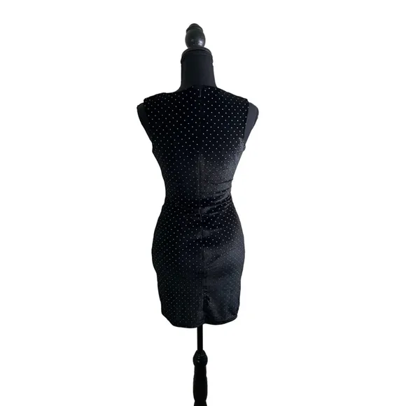 NWT Cosmopolitan Dress the Population Alana, Size Small