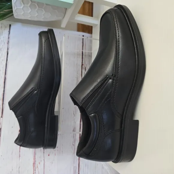 NWT DOCKERS mens FAUX leather Casual Loafers Size 11.5M