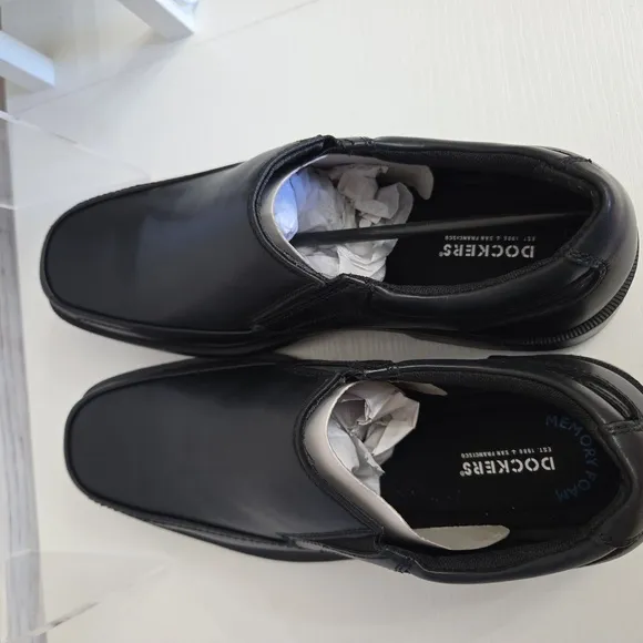 NWT DOCKERS mens FAUX leather Casual Loafers Size 11.5M