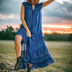 NWT FREE PEOPLE Pretty Cozy Embroidered Maxi Dress M