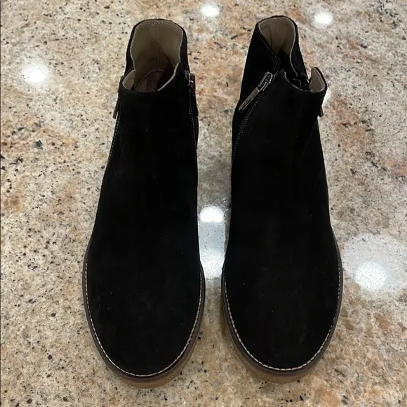 NWT Italeau Foliana Black Suede Ankle Boots 38.5 Italian Leather 8.5 Waterproof