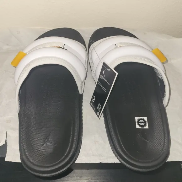 NWT Jordan Super Play Slides Men 9