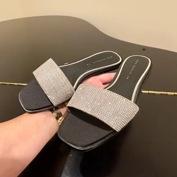 NWT Luxury Spring Summer Beach Zara Bejeweled Embellished Slides/sandals/shoes