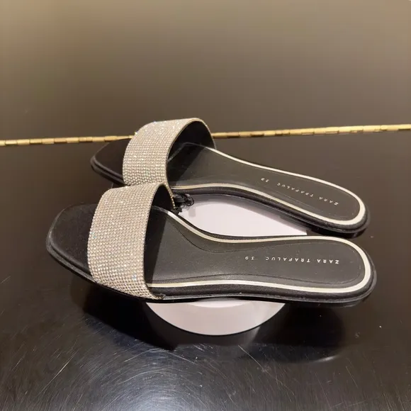 NWT Luxury Spring Summer Beach Zara Bejeweled Embellished Slides/sandals/shoes