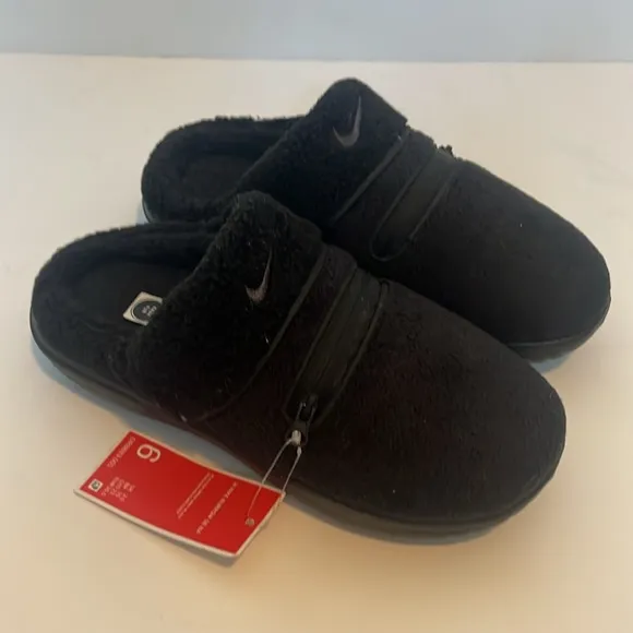 NWT Nike Womens Burrow SE NA Black Dark Smoke Grey Slides Size 6