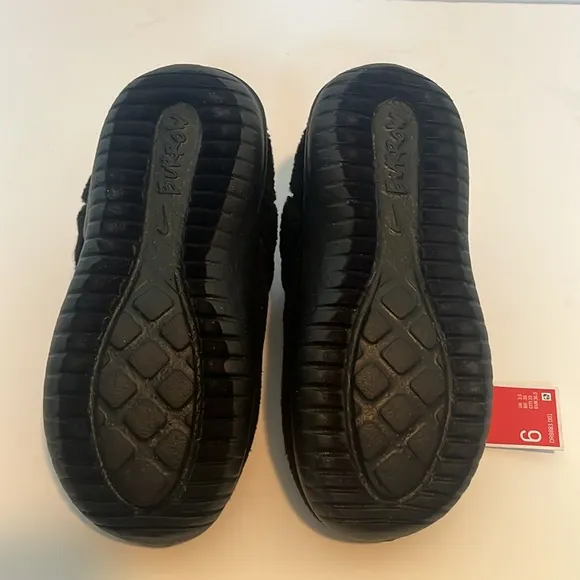 NWT Nike Womens Burrow SE NA Black Dark Smoke Grey Slides Size 6