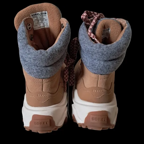 NWT SOREL Kinetic BreakthruConquest Waterproof US 7.5TawnyBuff/Velvet Tan boot