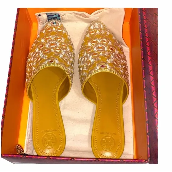 NWT Tory Burch Elora Gold India Mirrored Flats Women’s Size 9.5