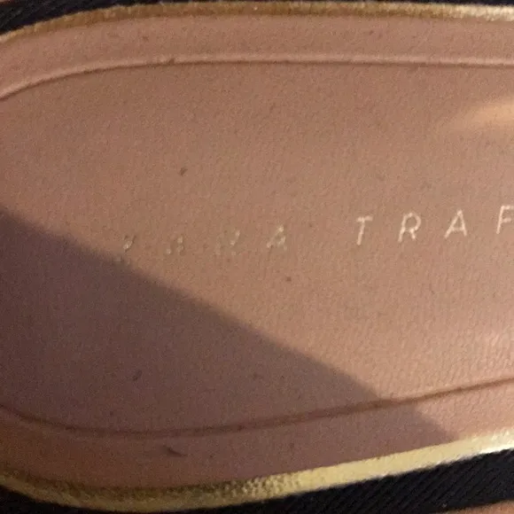 NWT! ZARA peach with navy combo size 7.5 pointed flats