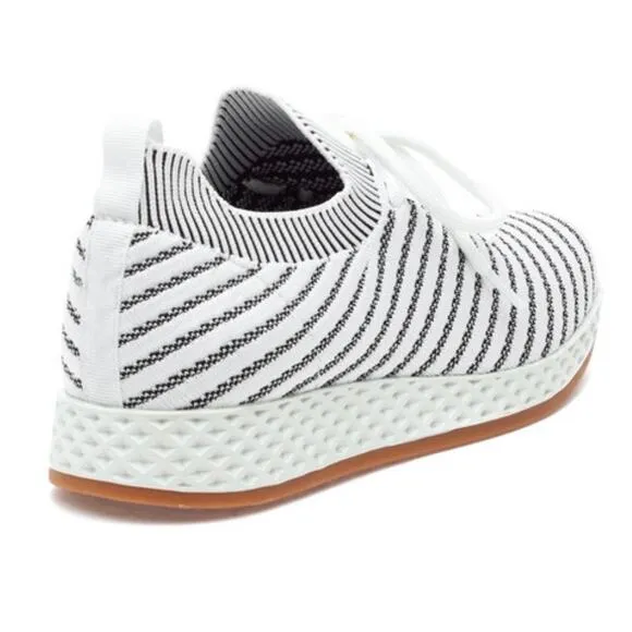 NWT/B J/Slides OPY Urban Sport Sneaker White-Black Women's 9M