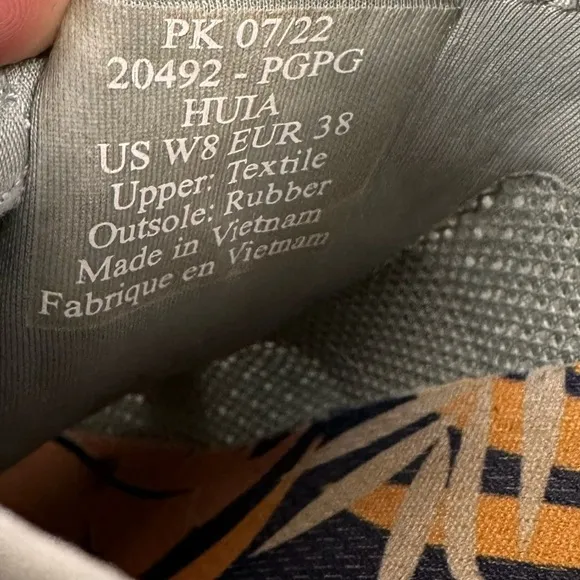 Olukai‎ Huia Grey Sneakers Sz 8