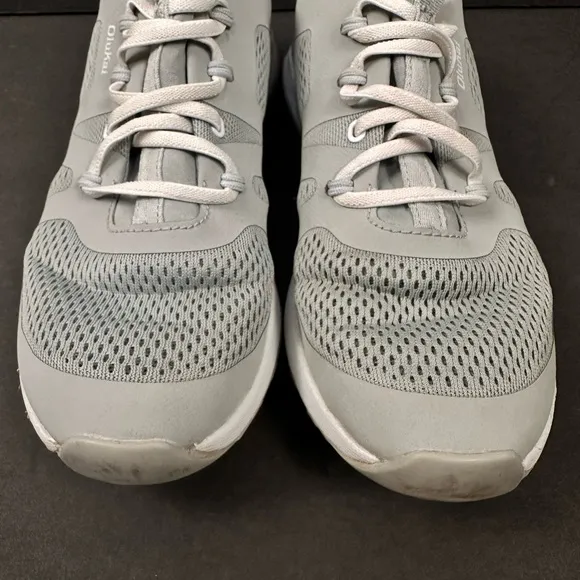 Olukai‎ Huia Grey Sneakers Sz 8