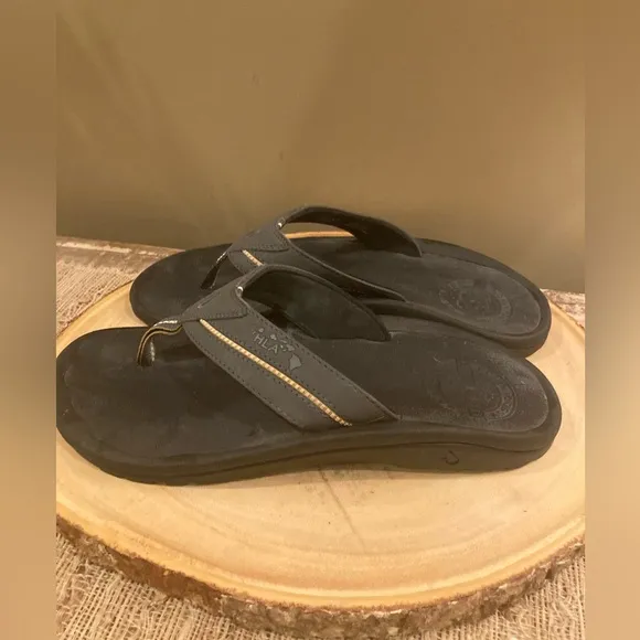 Olukai KIA'I II HLA Flip Flops Sandals Slides Gray/Black Men's 9