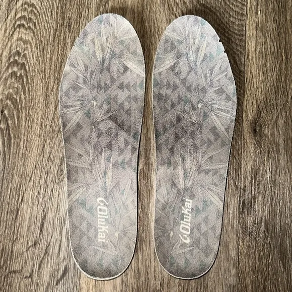Olukai Lae’ahi Lauhala Slip On Leather Sneakers, Size 10.5