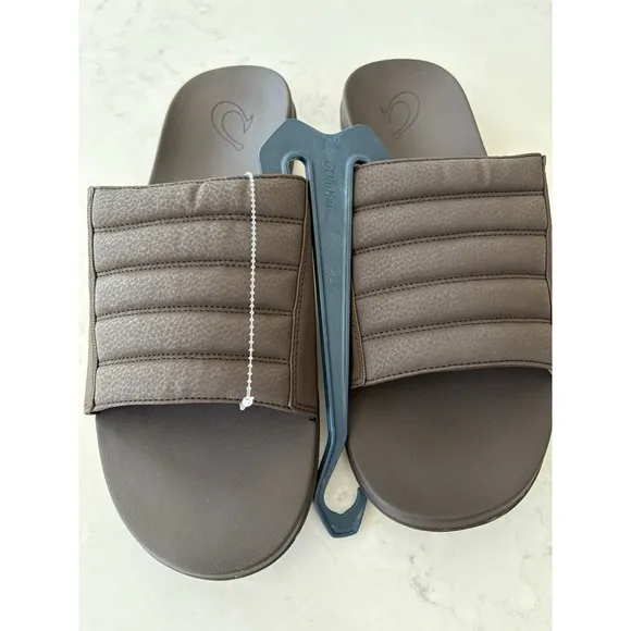 OluKai Maha Olu-Men's 15 Slides Sandal Dark Wood Brown Water Friendly Comfort