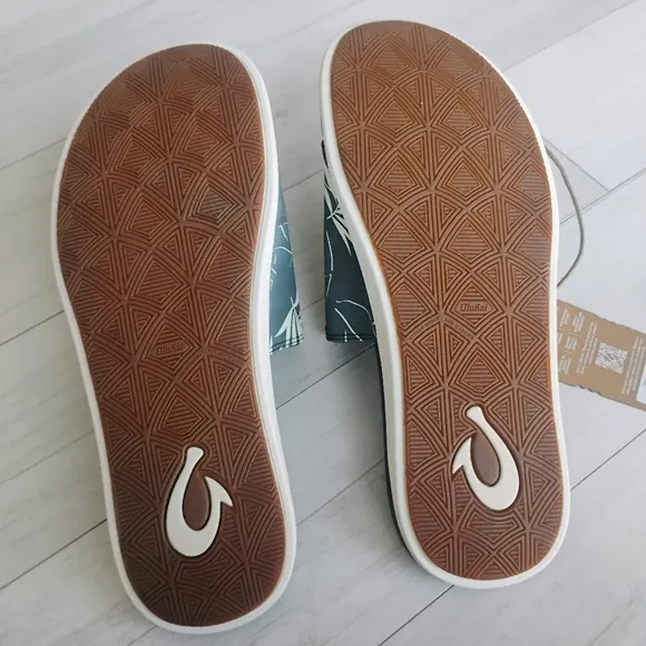 OluKai NEW Mens Maha 'Olu Slides Slip-on Sandals