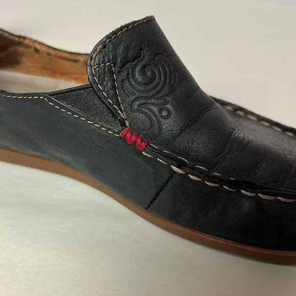 Olukai Nohea Nubuck Leather Slip On Loafer Black Size 6