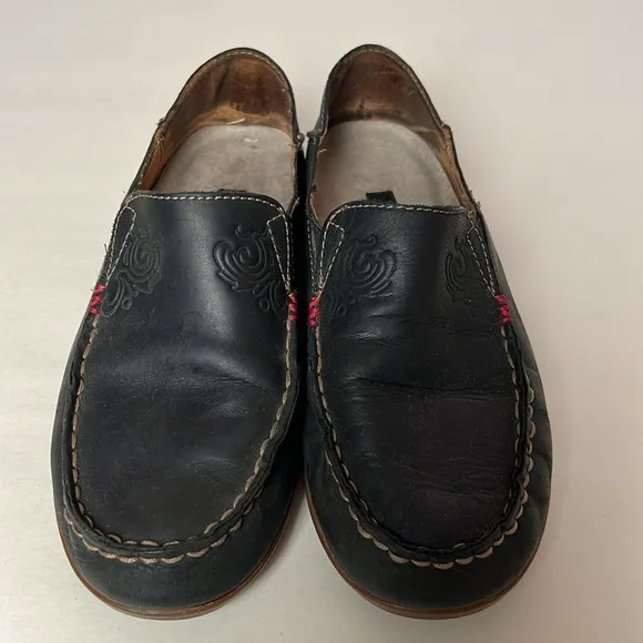 Olukai Nohea Nubuck Leather Slip On Loafer Black Size 6