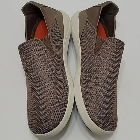 Olukai Nohea Pae Slipons