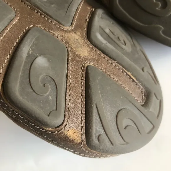 OluKai Ohana Leather Lace Up Loafers
