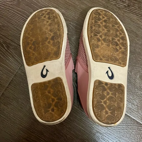 Olukai Pehuea slip-ons