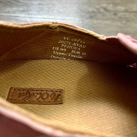 Olukai Pehuea slip-ons