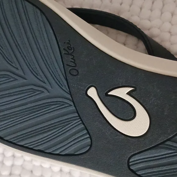 Olukai Pi'oe Thong Flip Flop