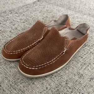 Olukai Women’s Nohea Perf Brown Suede Leather Loafers Size 9