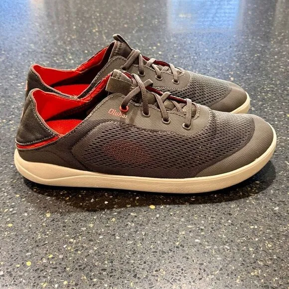 Olukai Moku Pae Mesh Sneakers. Gray/orange. Size 9.5M
