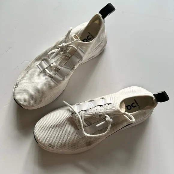 On Cloudeasy Sneakers Undyed-White &amp; Black
