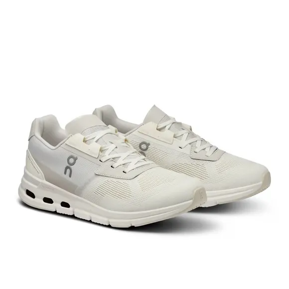 On CloudRift Sneakers