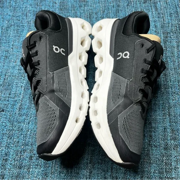 On Cloudrunner 2 Sneakers in Eclipse Black On Cloud On Running