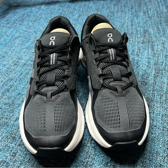 On Cloudrunner 2 Sneakers in Eclipse Black On Cloud On Running