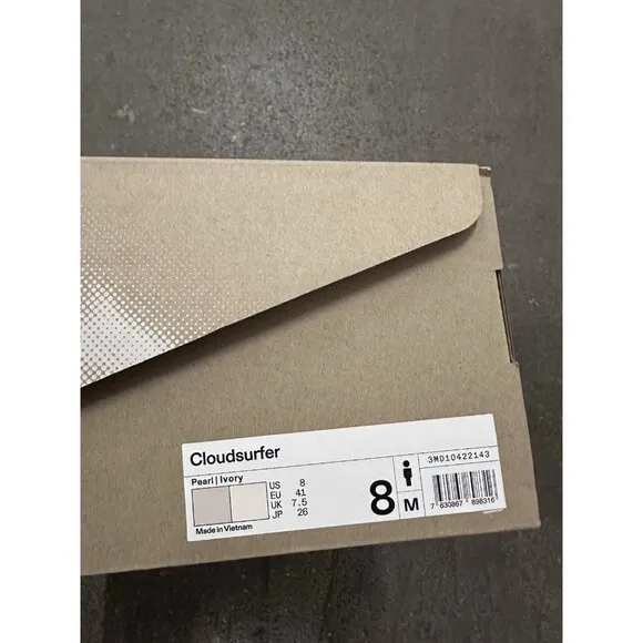 On Cloudsurfer Sneakers Pearl &amp; Ivory