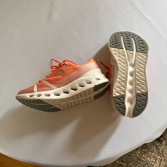 On Running Cloudsurfer