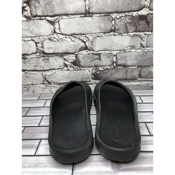 Oofos Ooahh Black Recovery Rubber Sport Slides Sandals Men’s Size 11M US/44EU