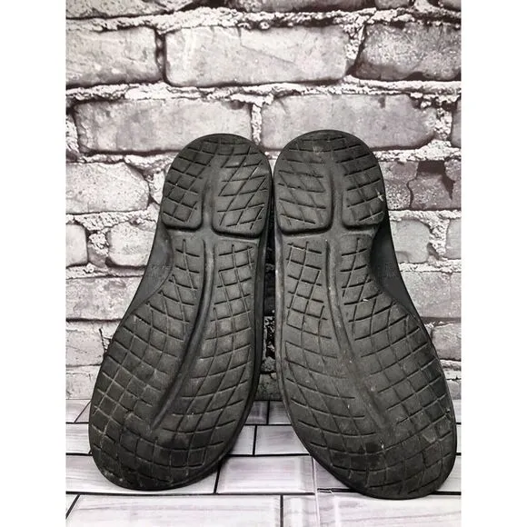 Oofos Ooahh Black Recovery Rubber Sport Slides Sandals Men’s Size 11M US/44EU