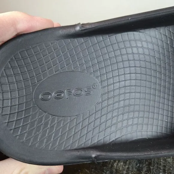 Oofos OOahh Mens Size 10 Recovery Slip-On Slides Sandals Black Womens 12