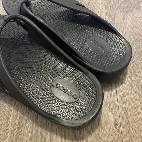 Oofos Thong Slipper Sandal Mens 9 Women 11 Recovery Foam Slides Slip On Comfort