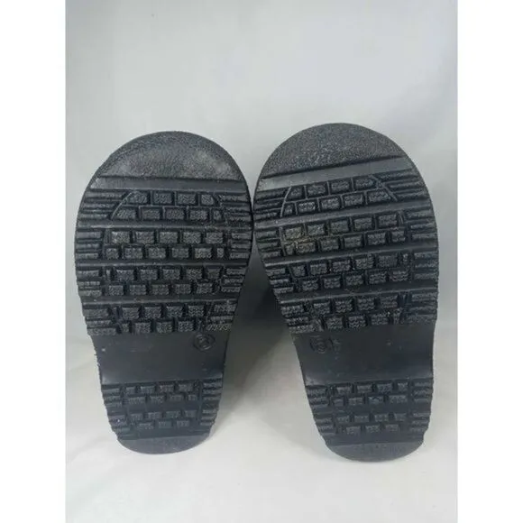 Outbrook Snow Boots Kids Sz 6 Snowmen‎ Black Inside Fur Great Preowned Condition