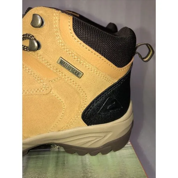 Ozark Trail M OT Free Edge Hiker Suede Wheat Boots Men's Size 13 Waterproof NEW