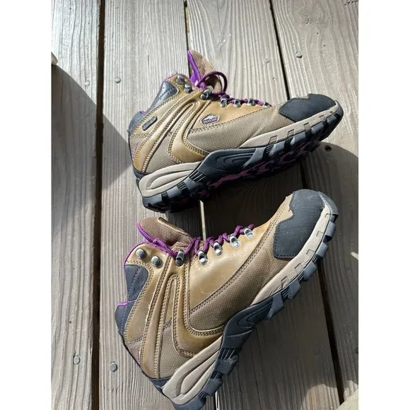 Pacific Trail Hiking Boots Waterproof‎ Women's Brown Purple Boots Size 8