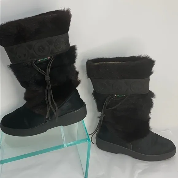 Pajar Olympic Sz 7 Fox Fur/Calf Hair Black Boot