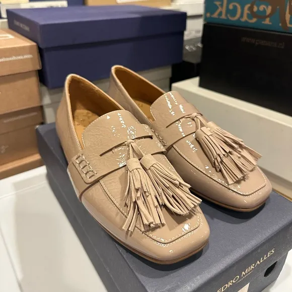 Pedro Miralles Loafers With Tassels - Dune