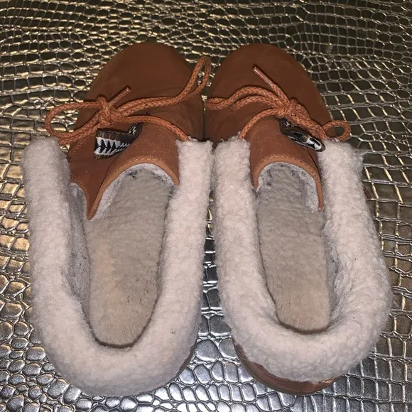 Pendleton cabin food caramel cafe slippers/loafers size 9